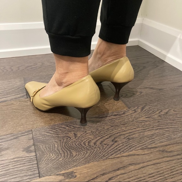 Anne Klein pumps - Picture 3 of 6